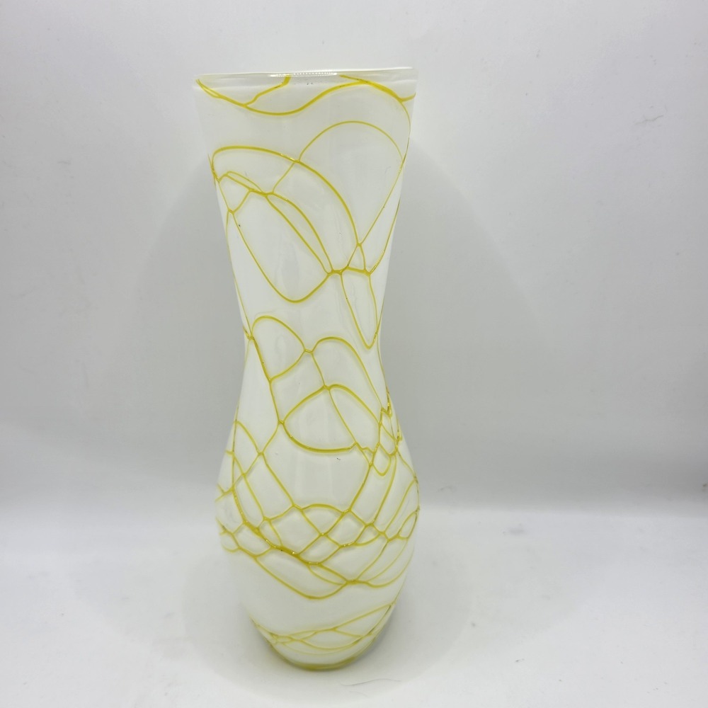 White‎ Art Glass Vase Yellow Threaded Swirl Tall Modern Decorative Vase 11" - Picture 5 of 8